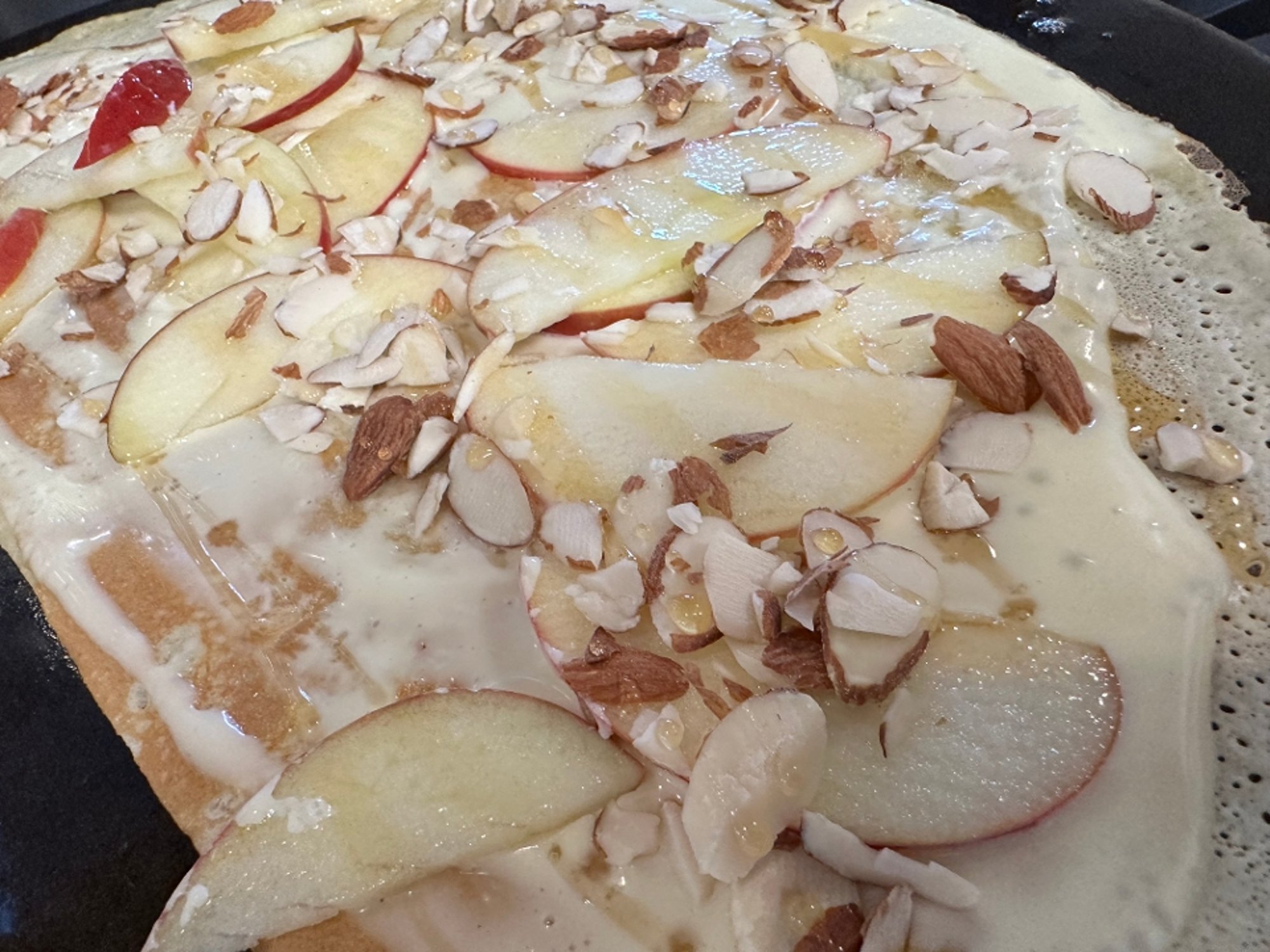 Crêpe a la Brie & Apple
