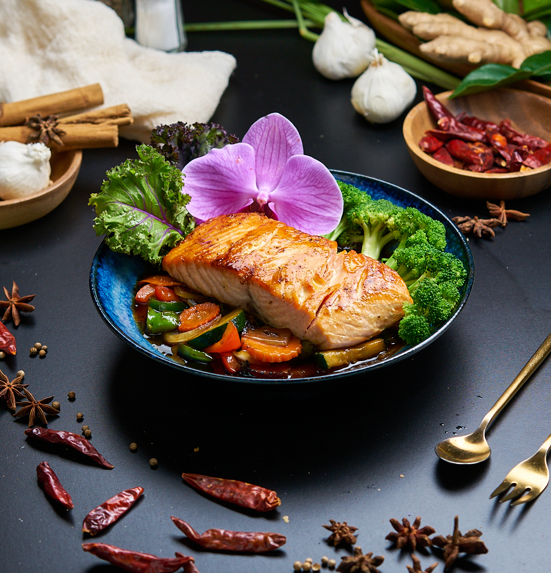 Grill Salmon Panang 