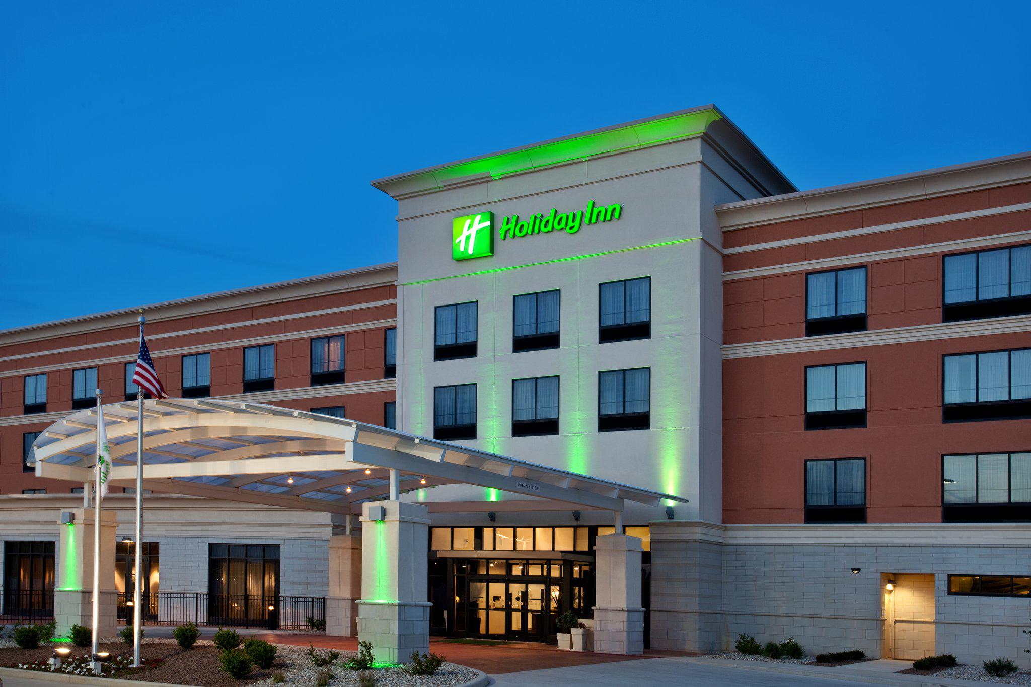 Holiday Inn St. Louis-Fairview Heights Photo