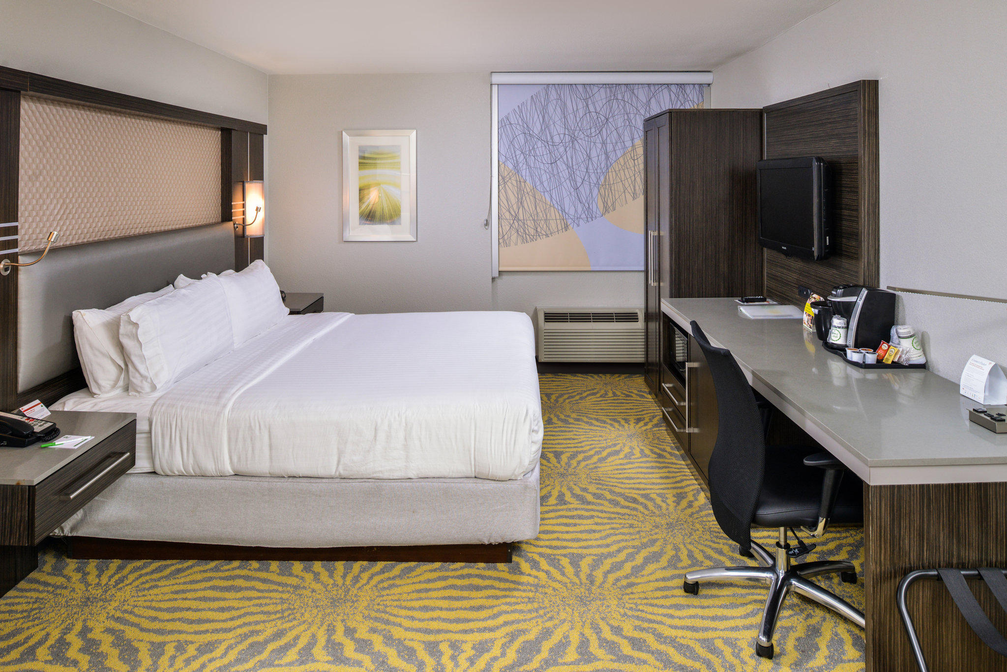 Holiday Inn Dallas-Richardson Photo