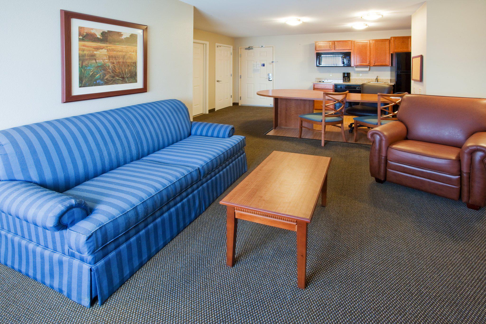 Candlewood Suites Kalamazoo Photo