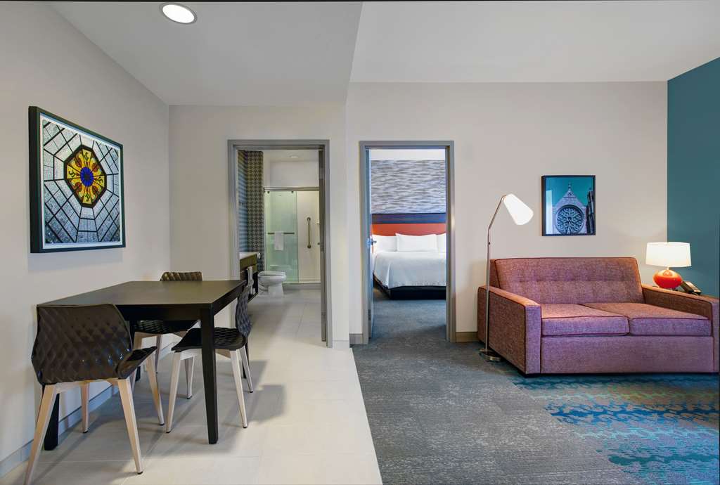 Home2 Suites by Hilton Richmond Image