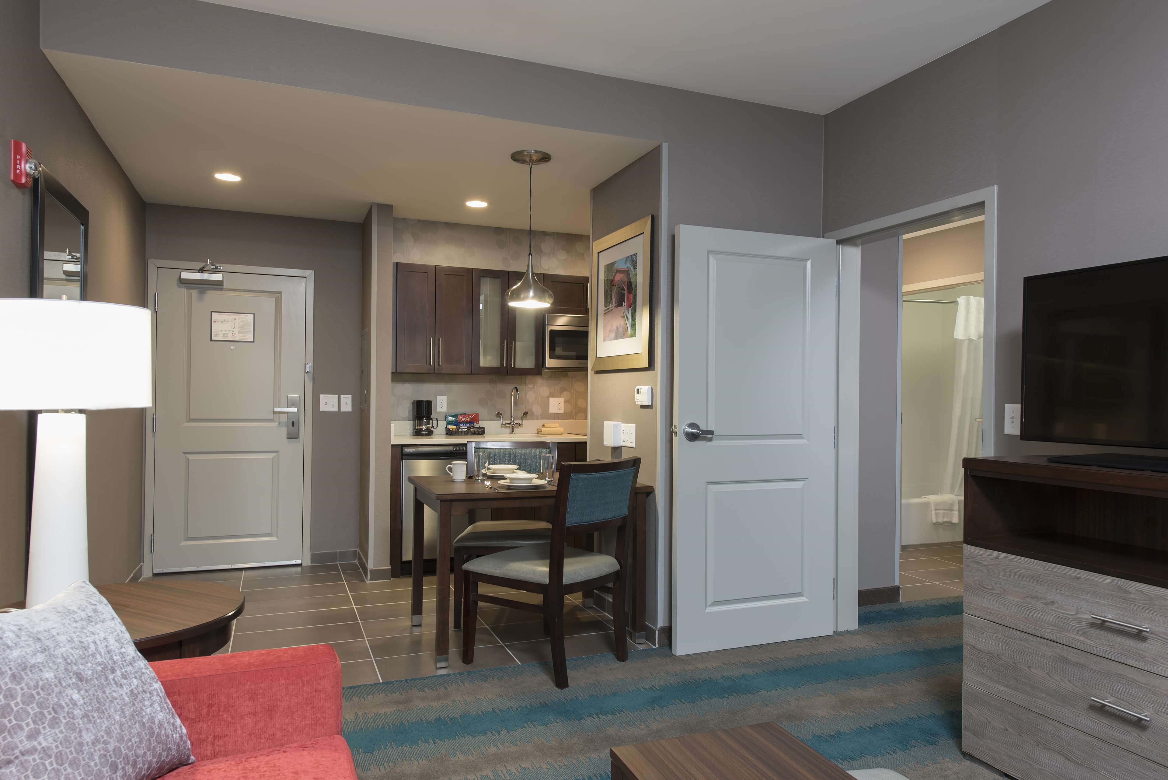 Homewood Suites by Hilton Cleveland/Sheffield Photo