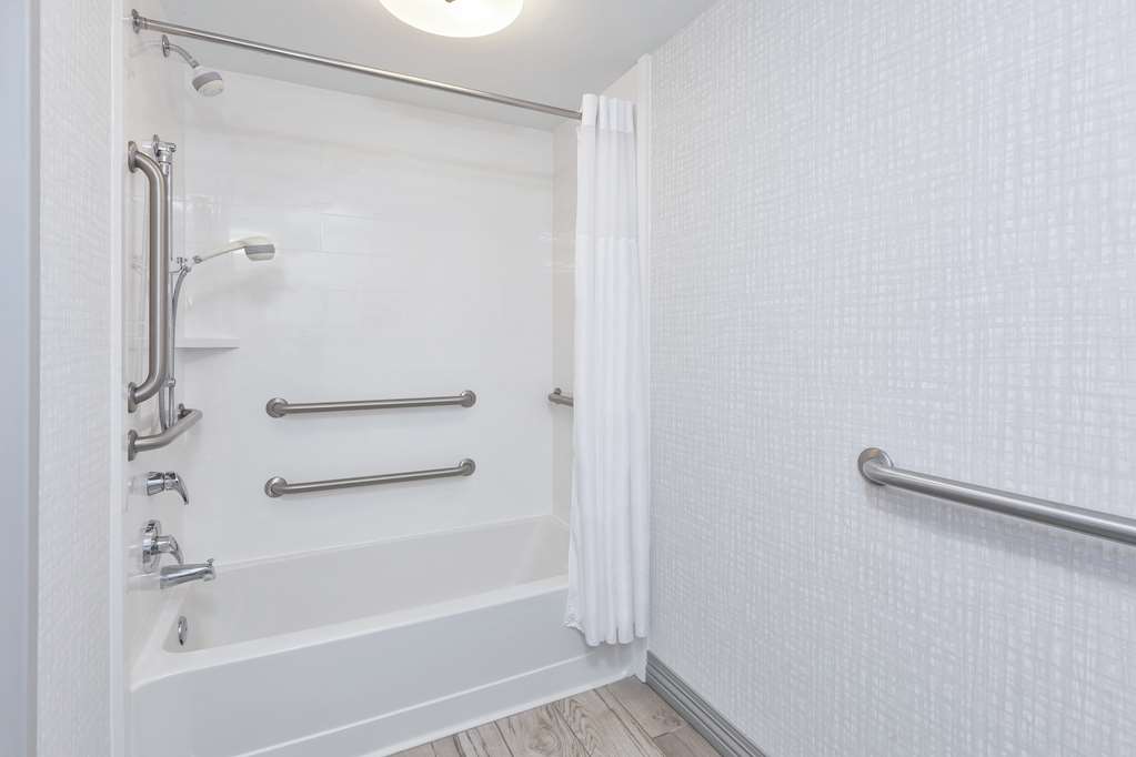 Hampton Inn & Suites Wells-Ogunquit Image