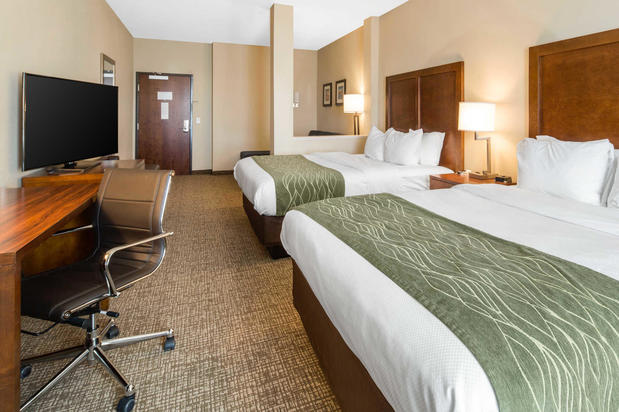 Images Comfort Inn & Suites