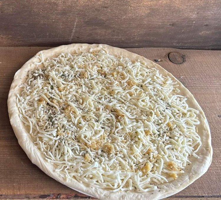12" Cheesy Garlic Bread