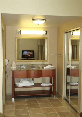 Images Hampton Inn & Suites Blairsville