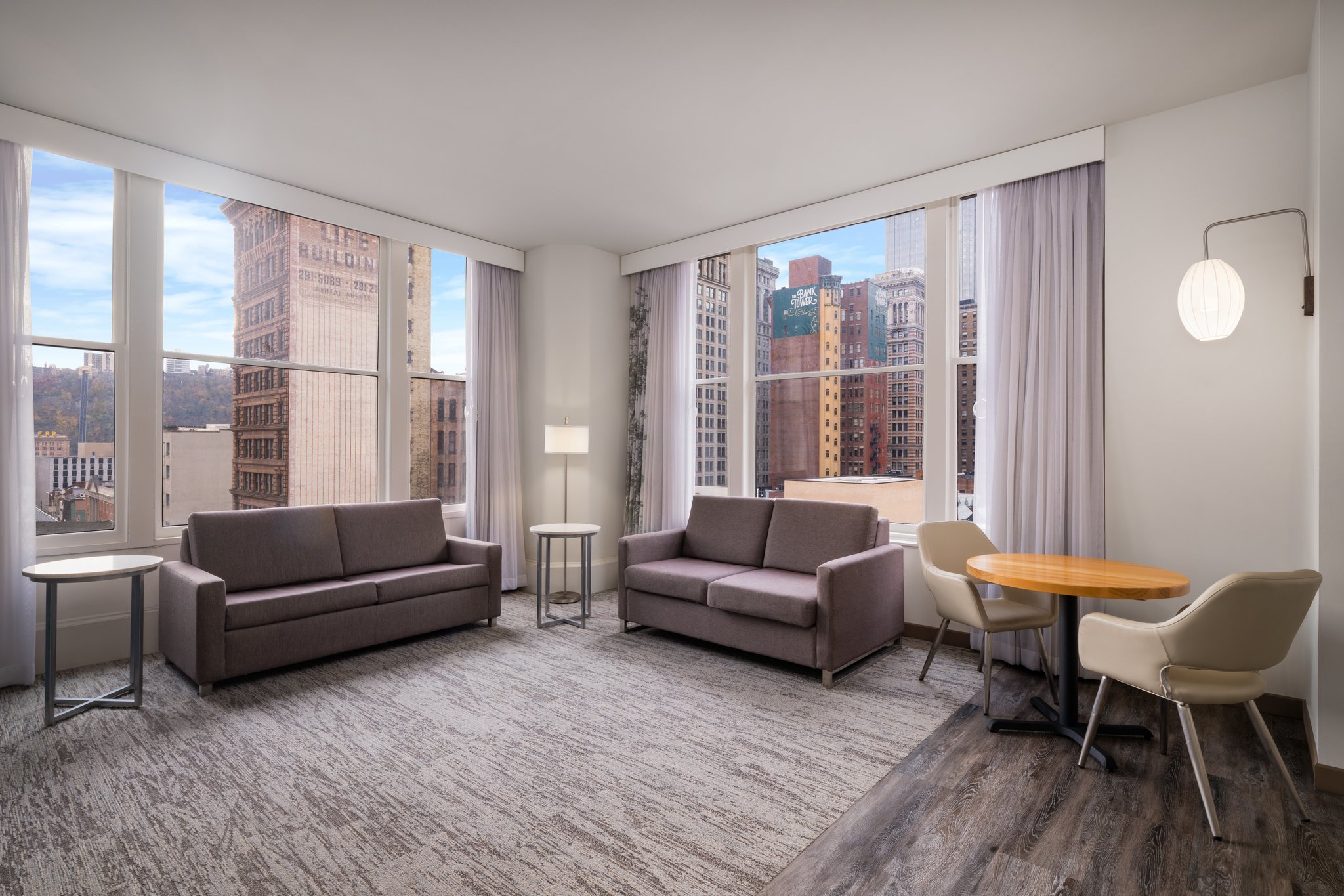 EVEN Hotel Pittsburgh Downtown by IHG Image