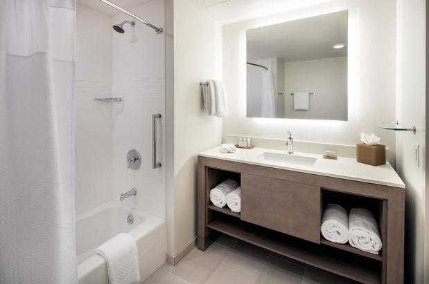 Images Residence Inn by Marriott San Diego Downtown/Bayfront