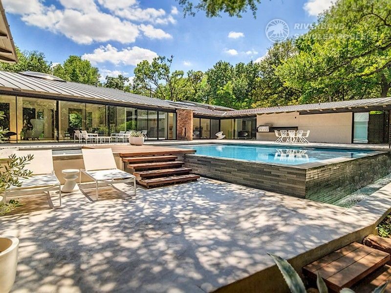 Riverbend Sandler Pools Photo