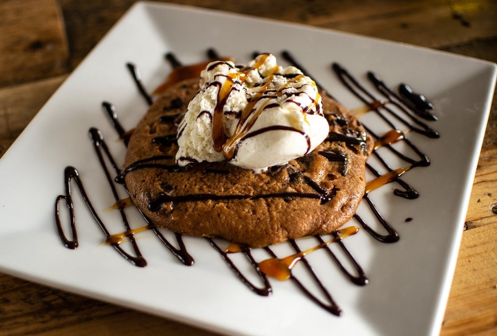 Giant Chocolate Chip Cookie