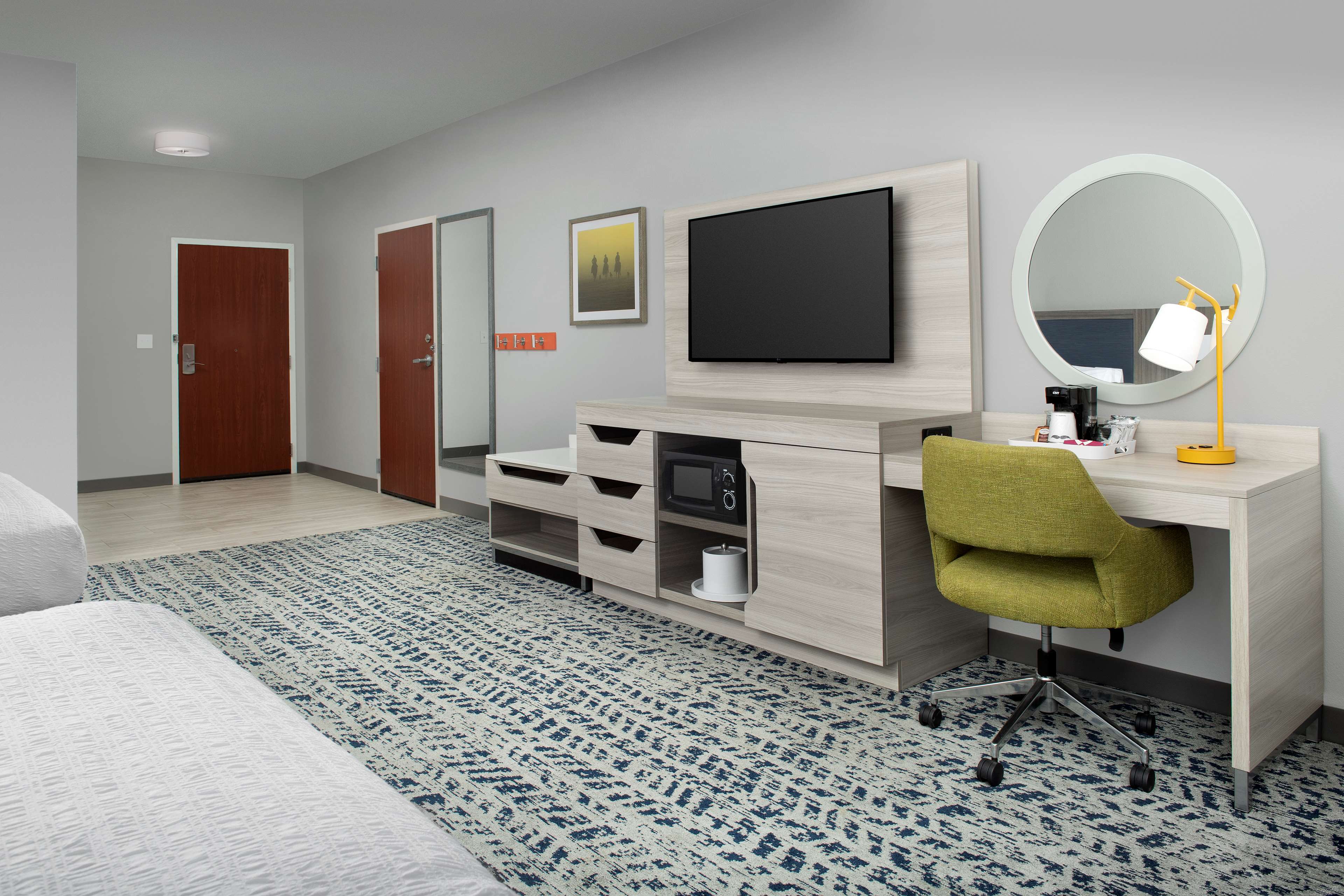 Guest room