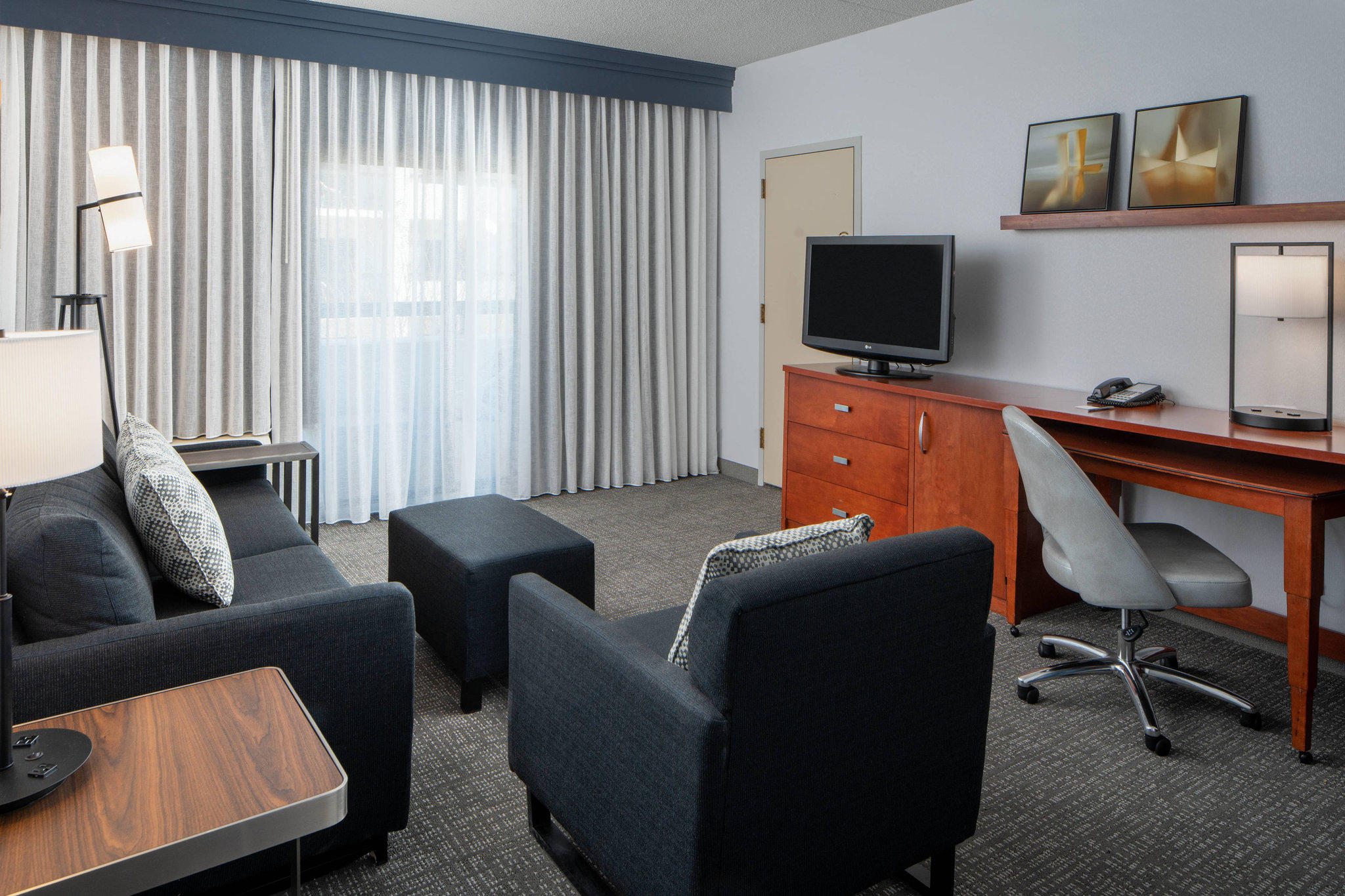 Courtyard by Marriott Dulles Airport Herndon/Reston Photo