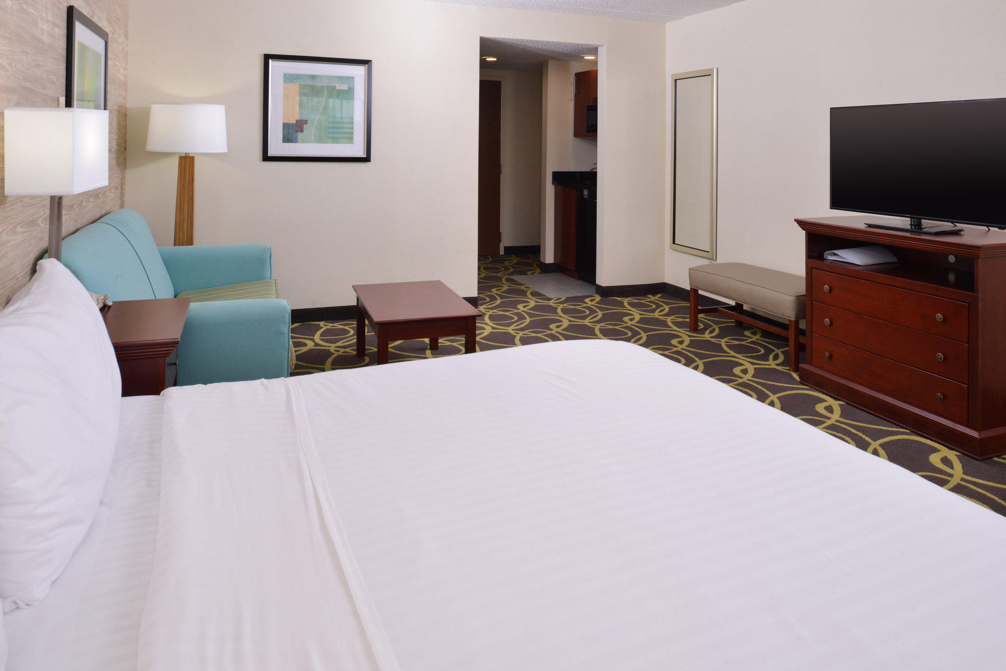 Holiday Inn Express & Suites Dayton-Huber Heights Photo