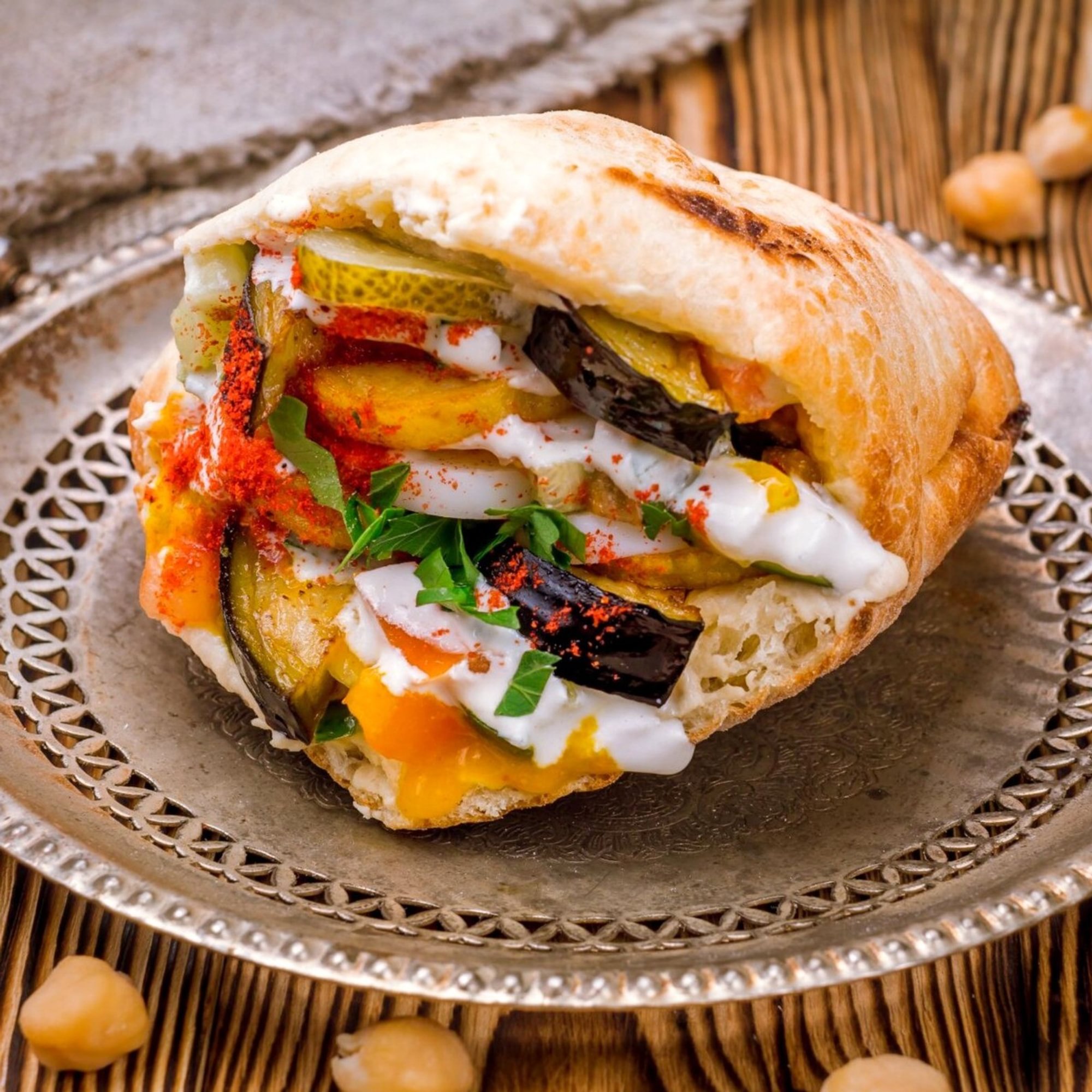 Mixed Makaly Pita