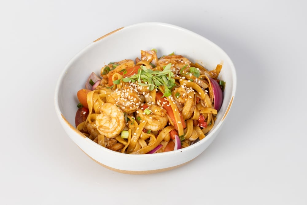 Traditional Wok Noodles with Shrimp