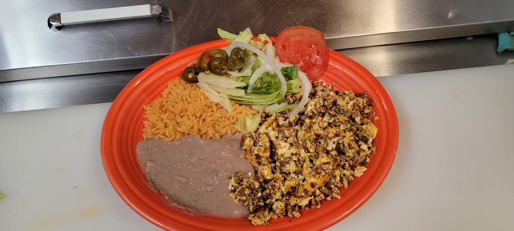 Huevos chorizo