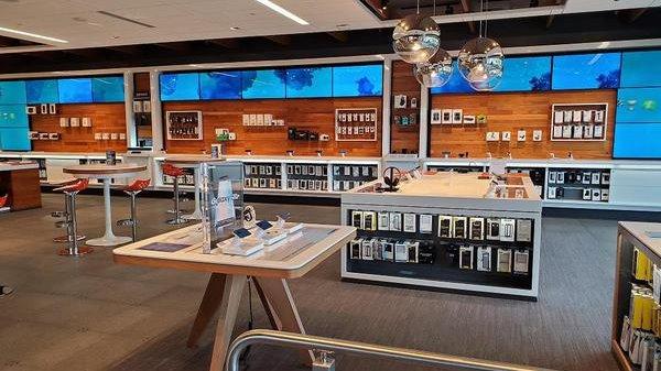 AT&T Store Photo