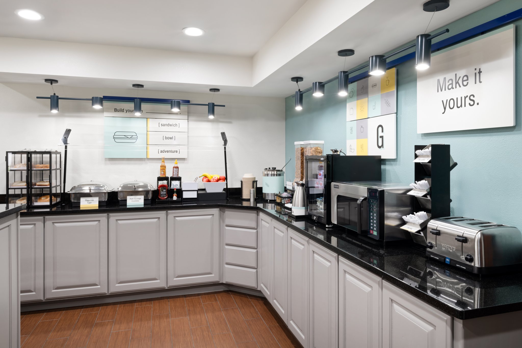 Garner Hotel Topeka West by IHG Image