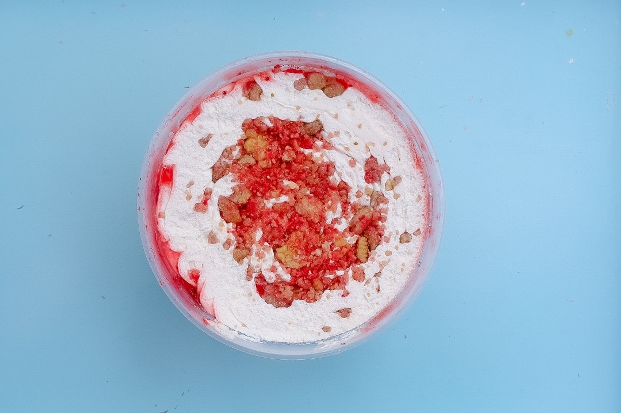 Strawberry Cheesecake Crumble Parfait