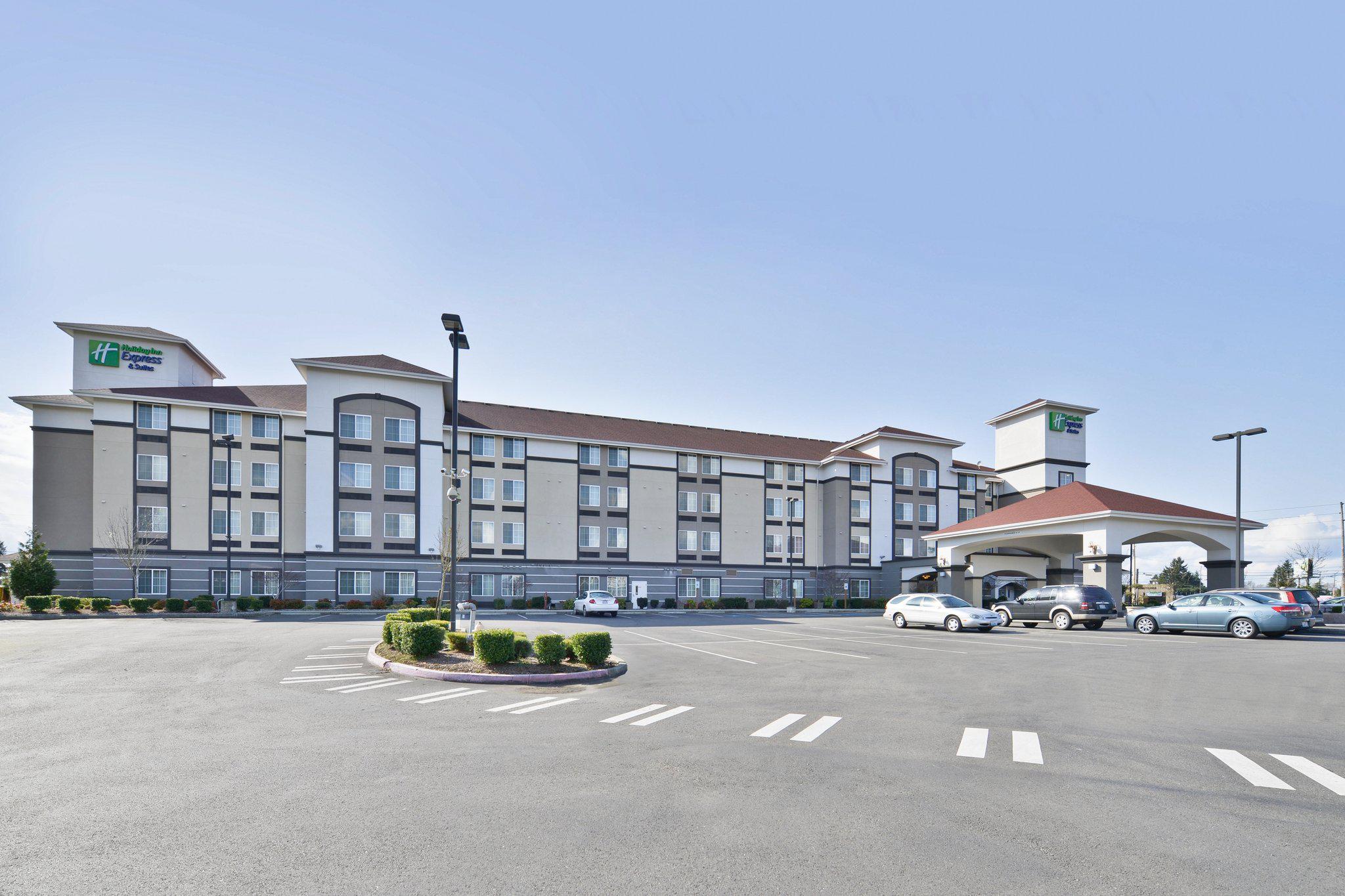 Holiday Inn Express & Suites Tacoma South - Lakewood Photo