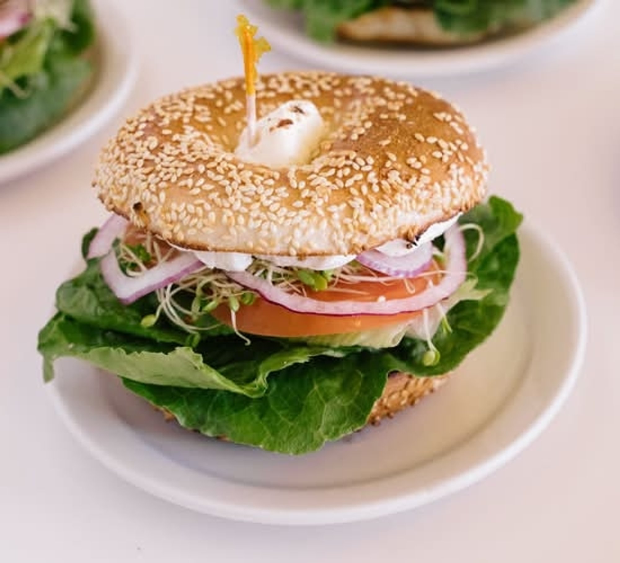 Hummus Veggie Bagel