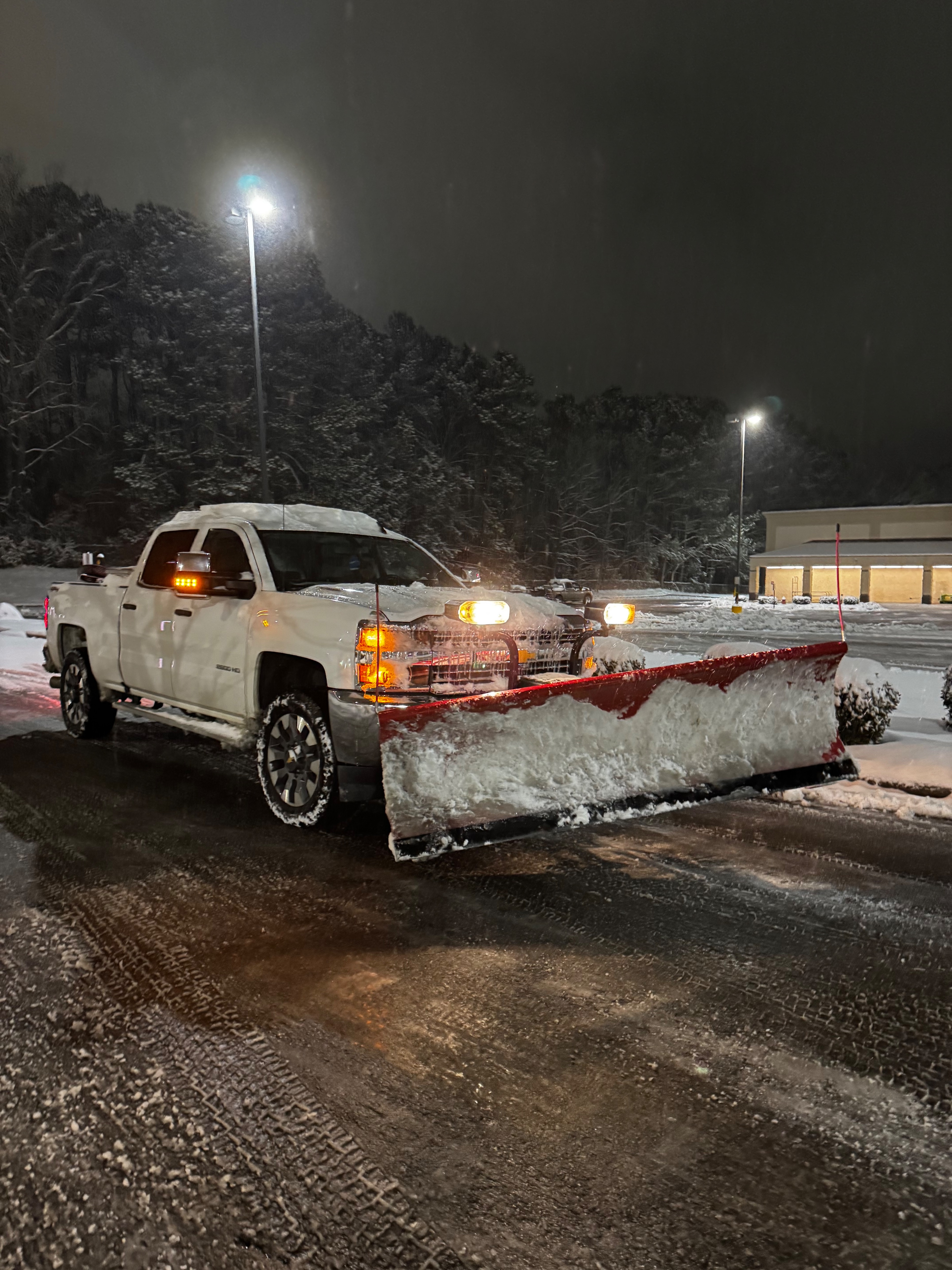 Bejarano Landscaping LLP Image