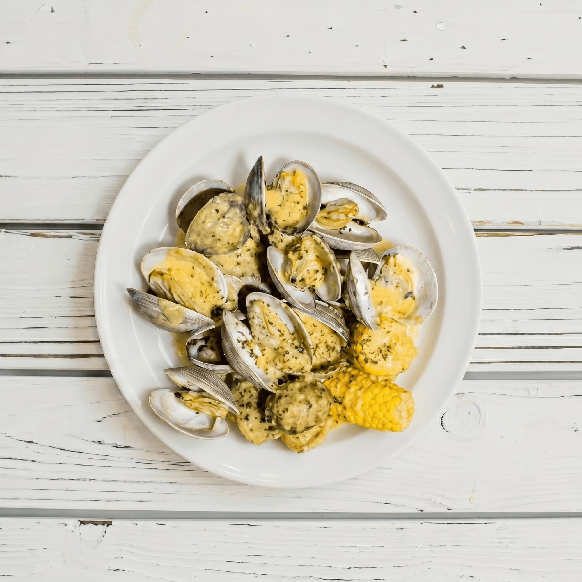 Clams 1/2 Lb
