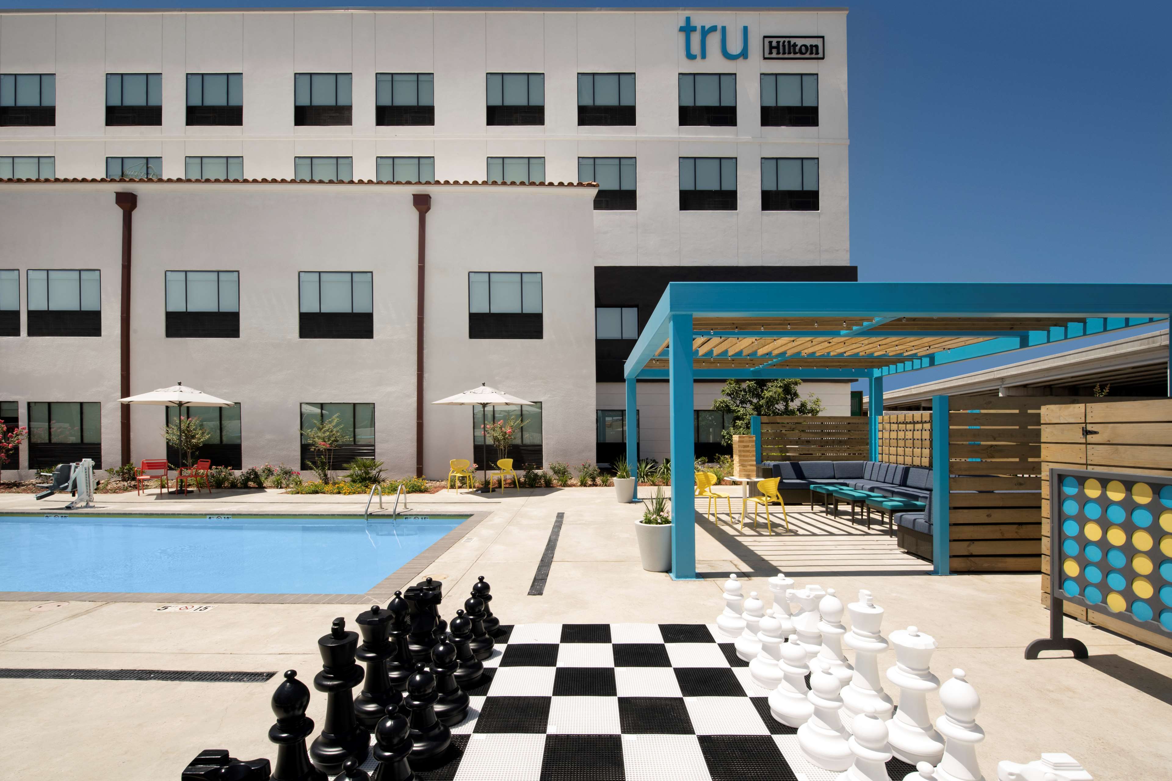 Tru by Hilton San Antonio Downtown Riverwalk Photo