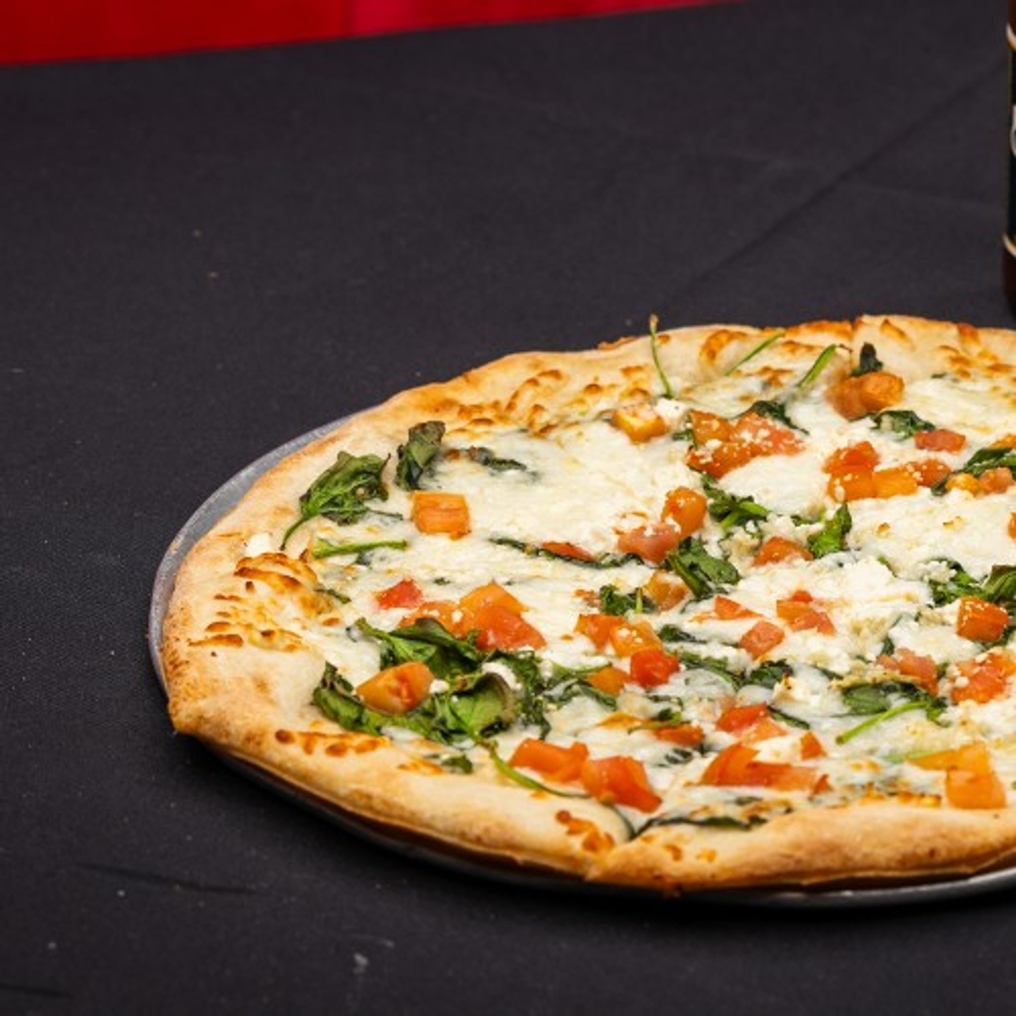Roma Spinach Pizza (X-large)