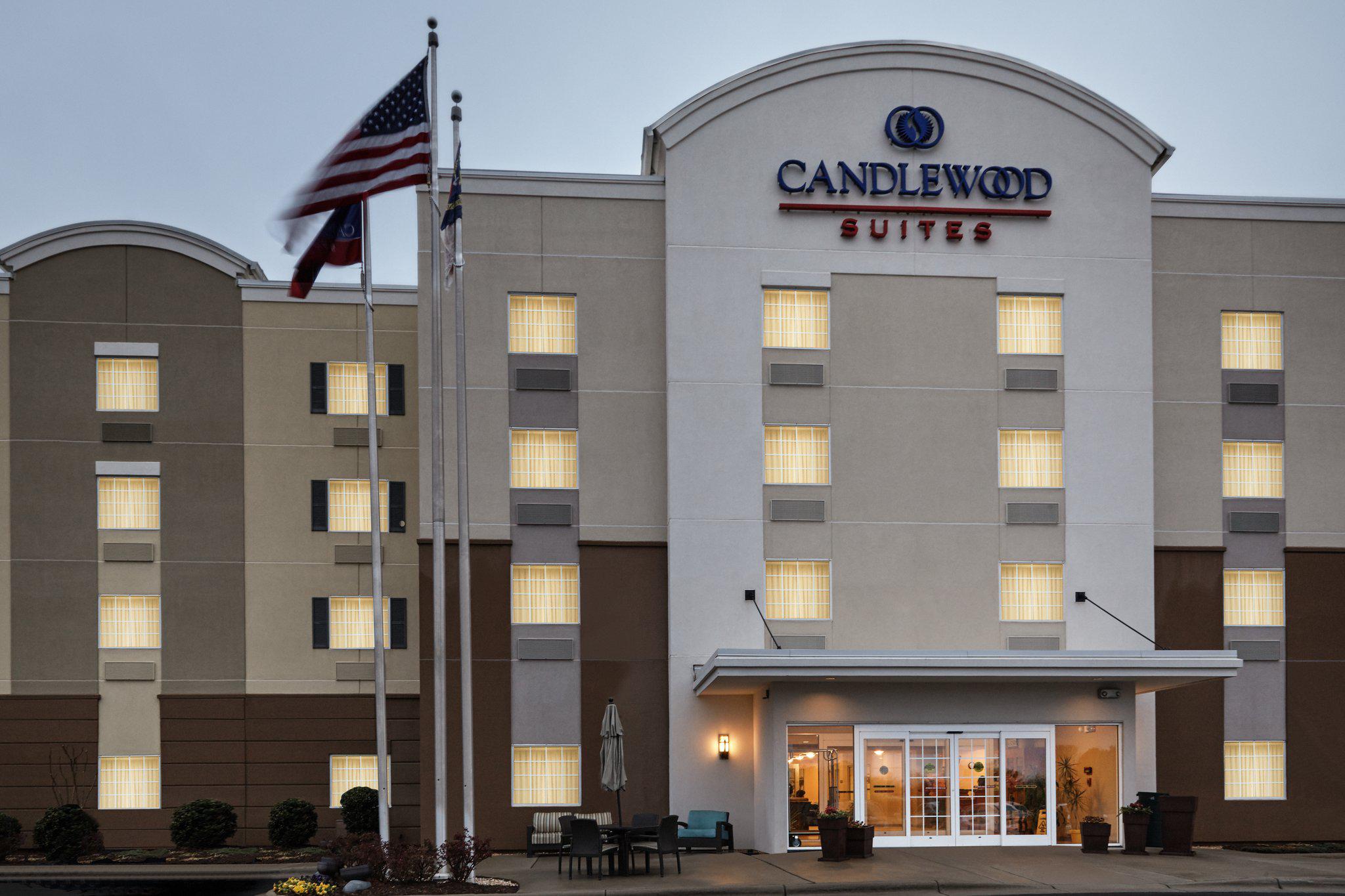 Candlewood Suites Fayetteville Fort Bragg Photo