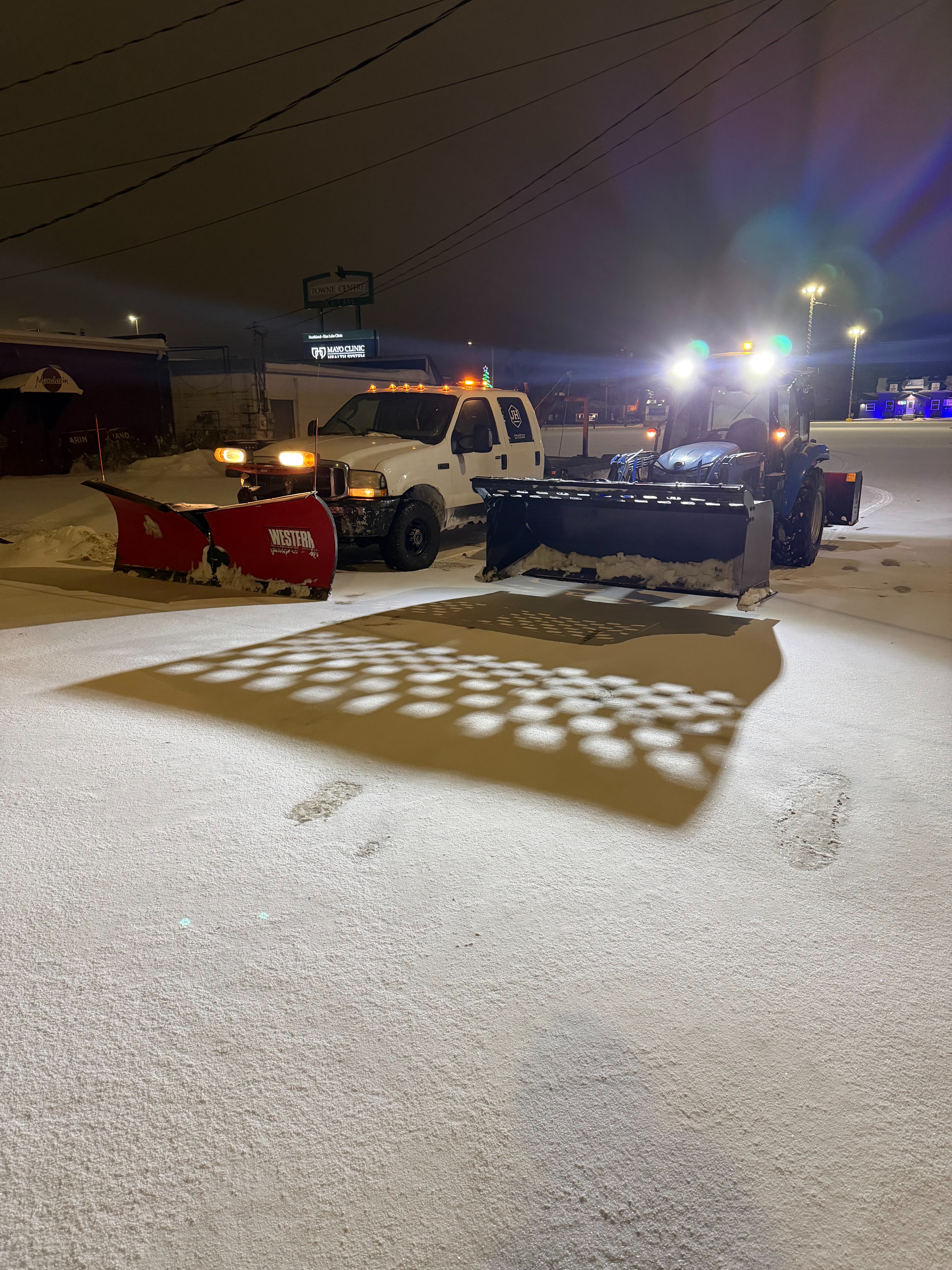 JH Dock and Lift Services Image