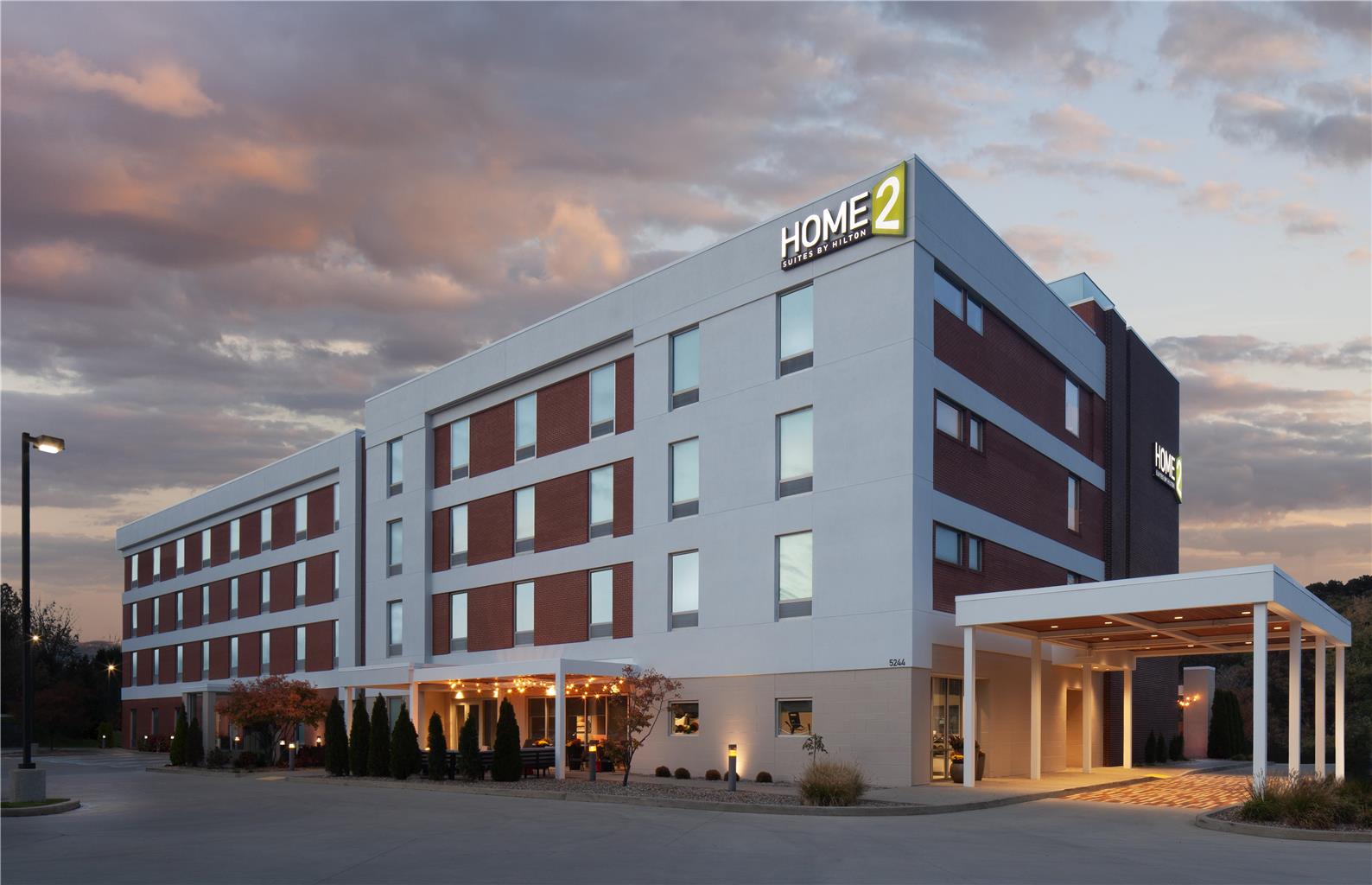 Home2 Suites by Hilton Canton Image