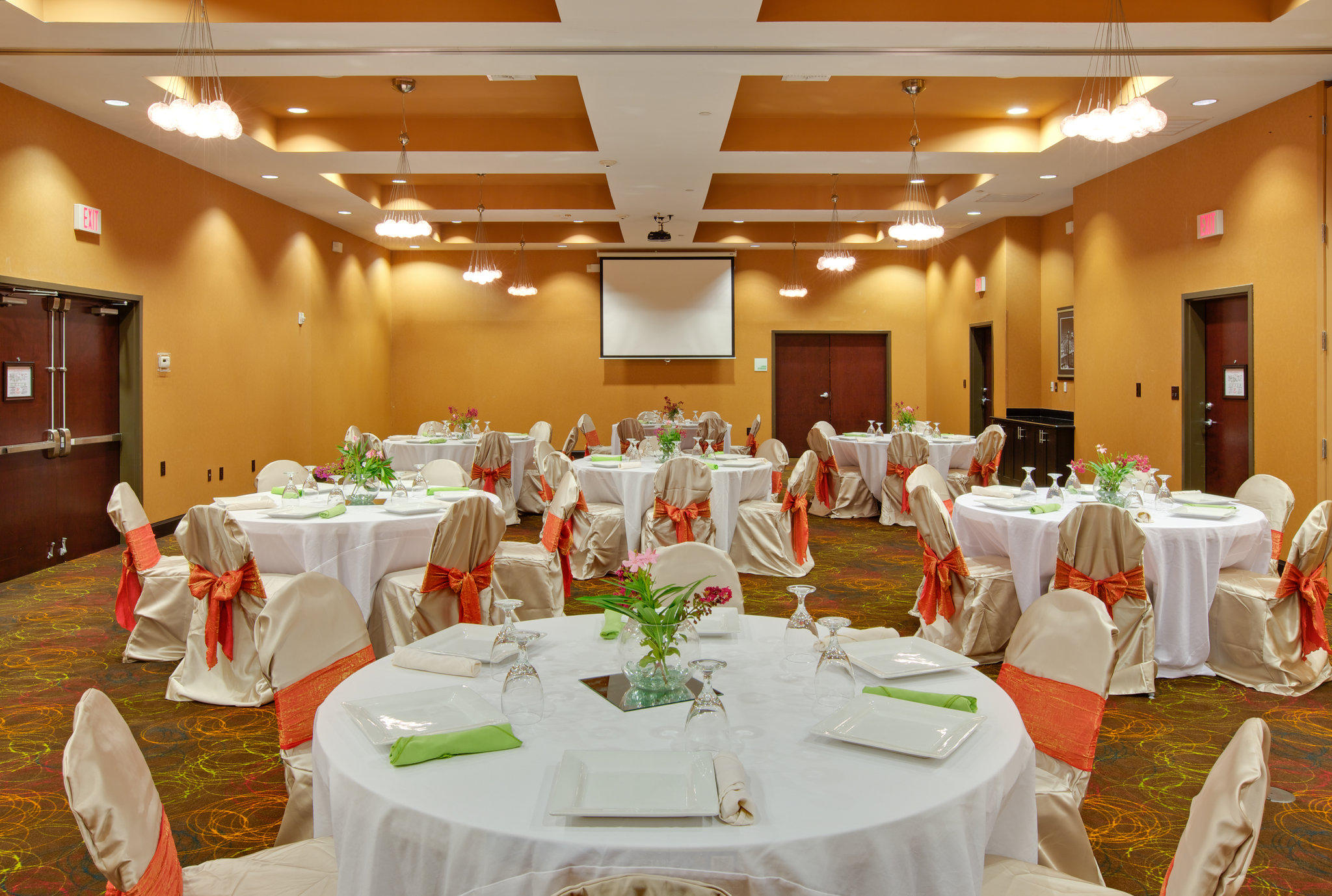 Holiday Inn Houston East-Channelview Photo