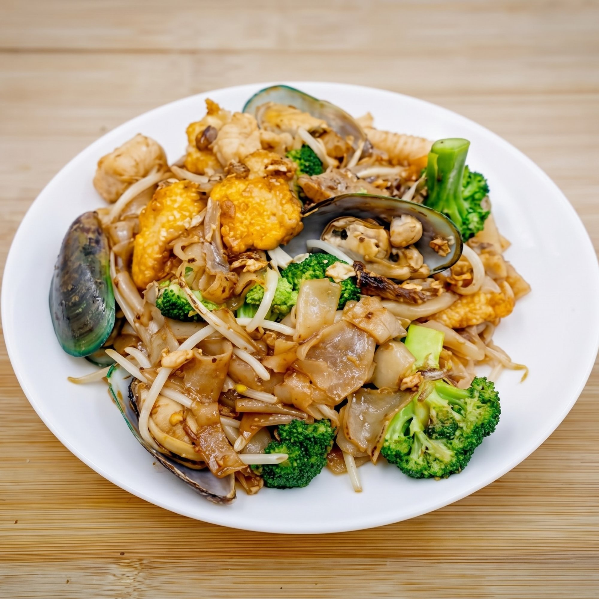 Pad See Ew Seafood