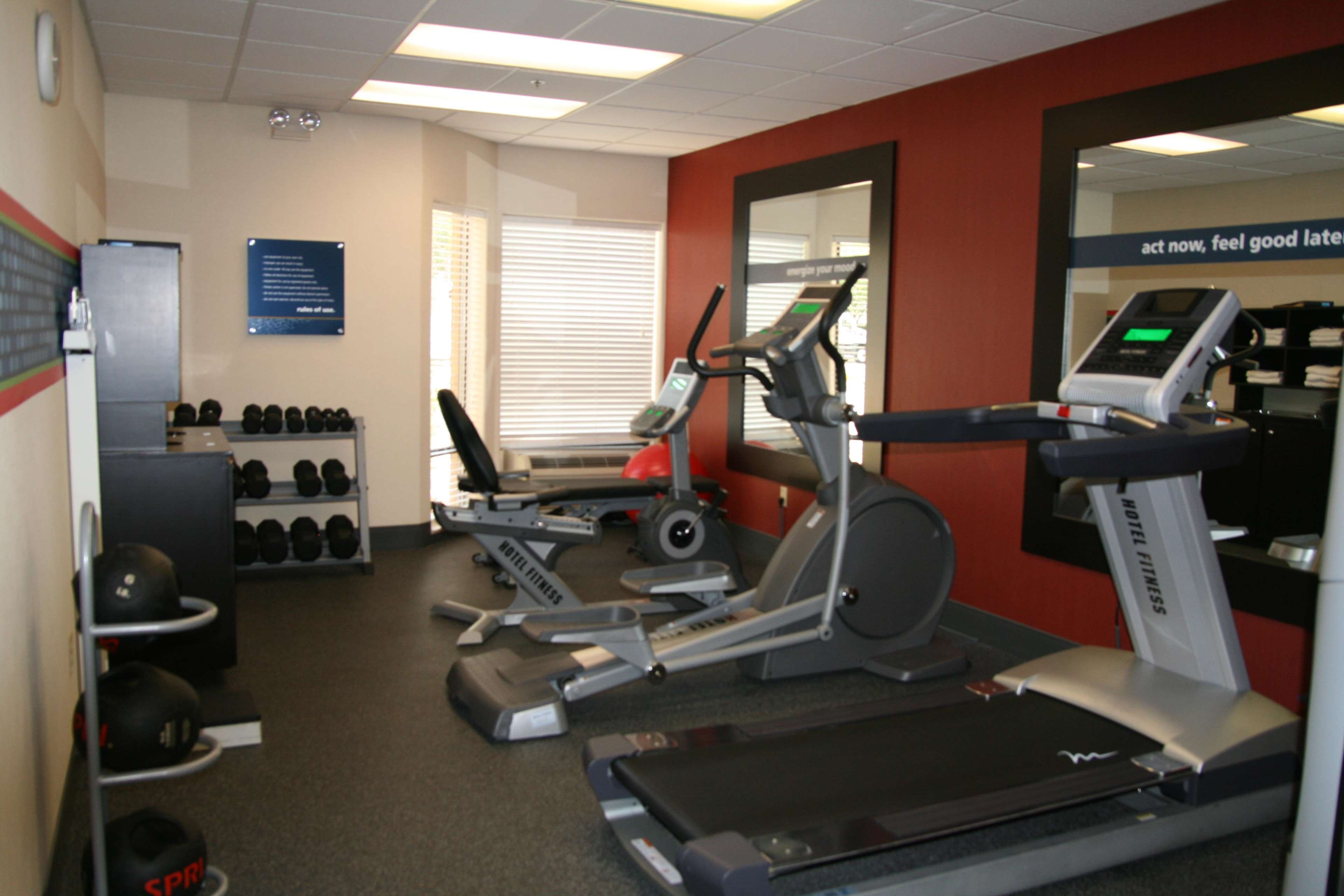 Hampton Inn & Suites Houston-Cypress Station Photo