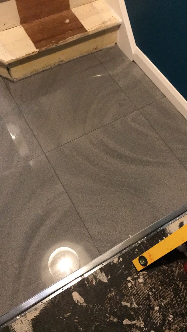 Images AP Tiling & Building