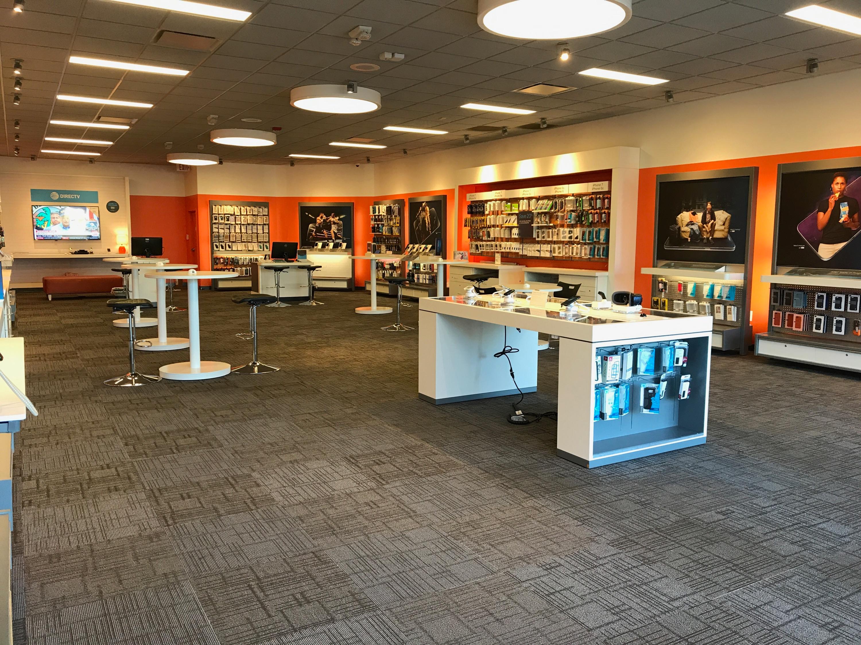 AT&T Store Photo