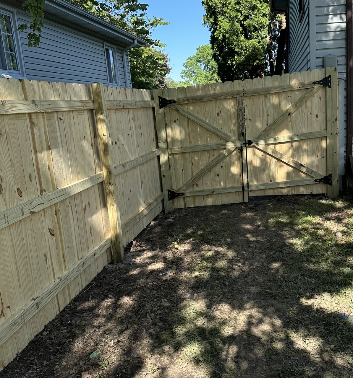 Top Rail Fence Naperville Image