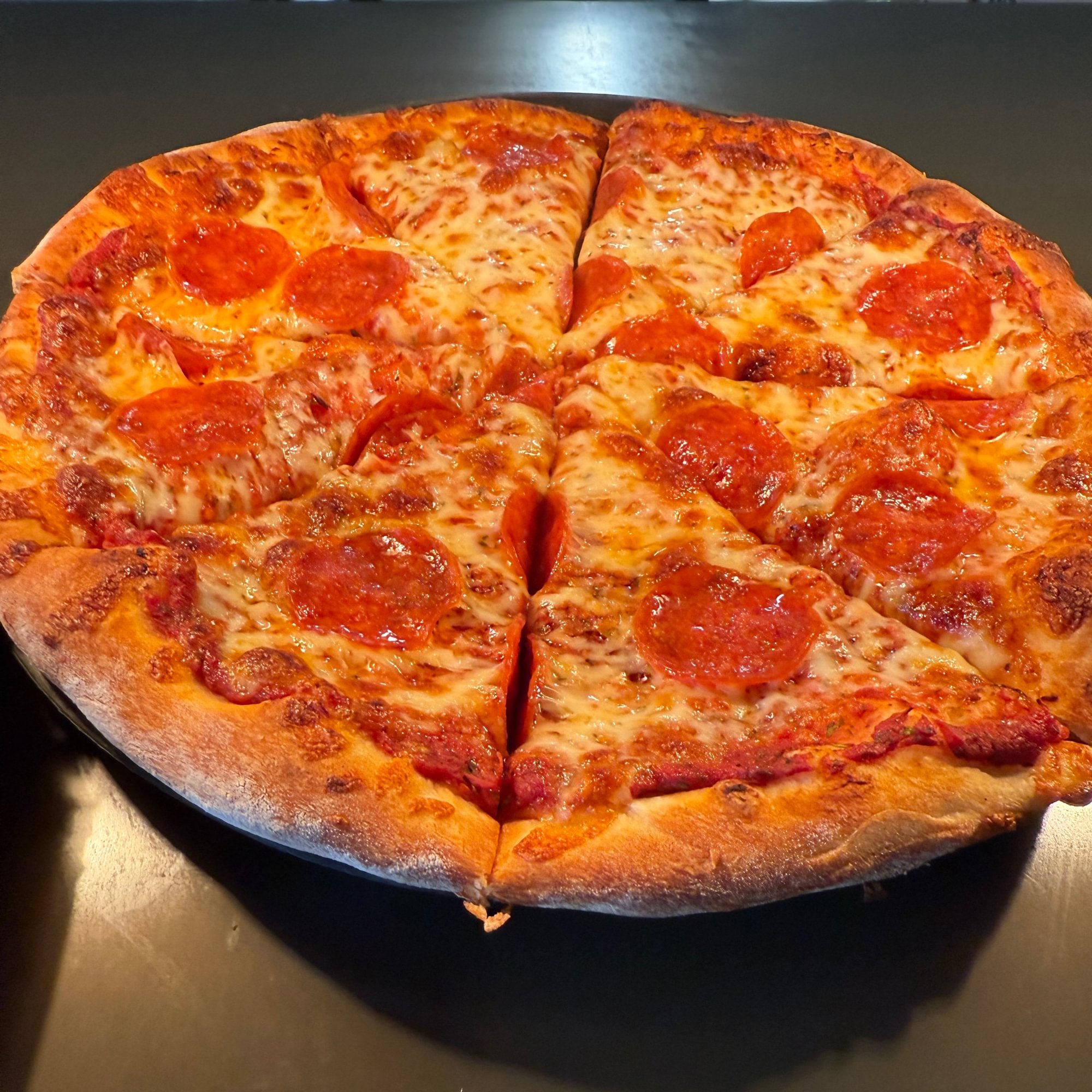 10 Pepperoni Pizza
