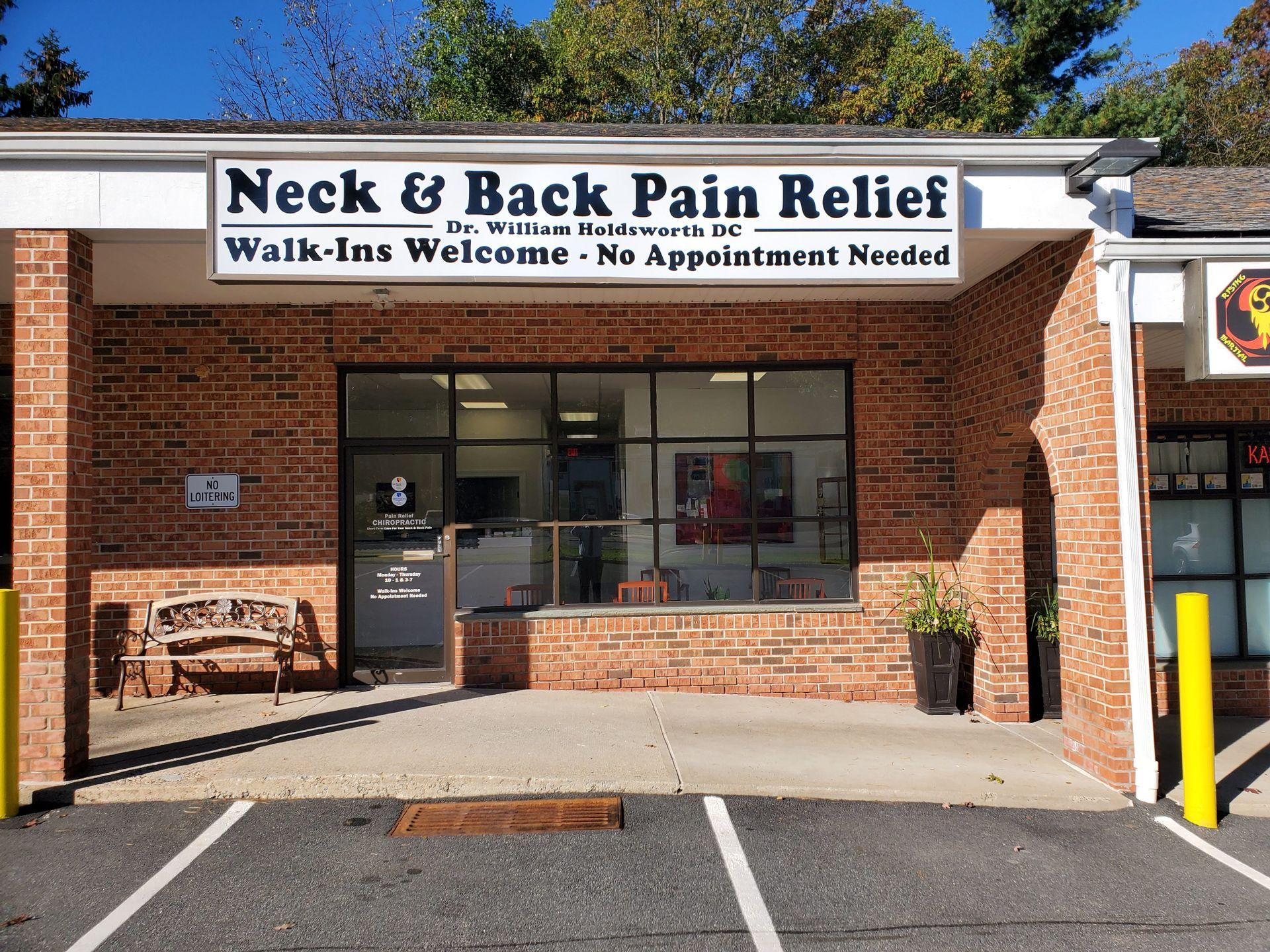 Pain Relief Chiropractic Image