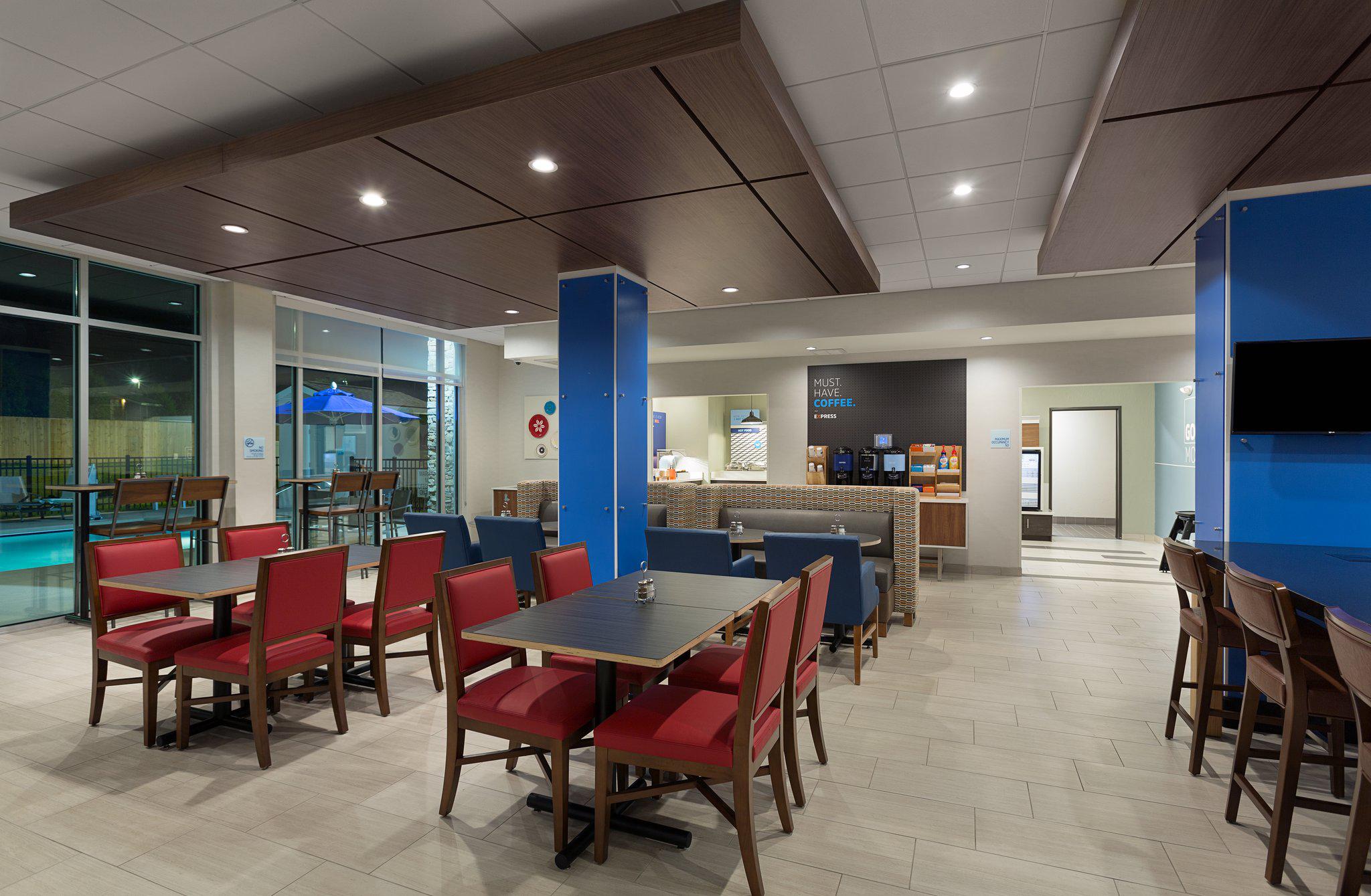 Holiday Inn Express Lake Park by IHG Image