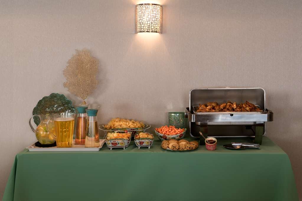 Hampton Inn Bellevue Image