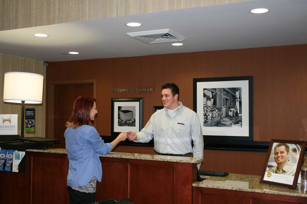 Hampton Inn Tomah Image