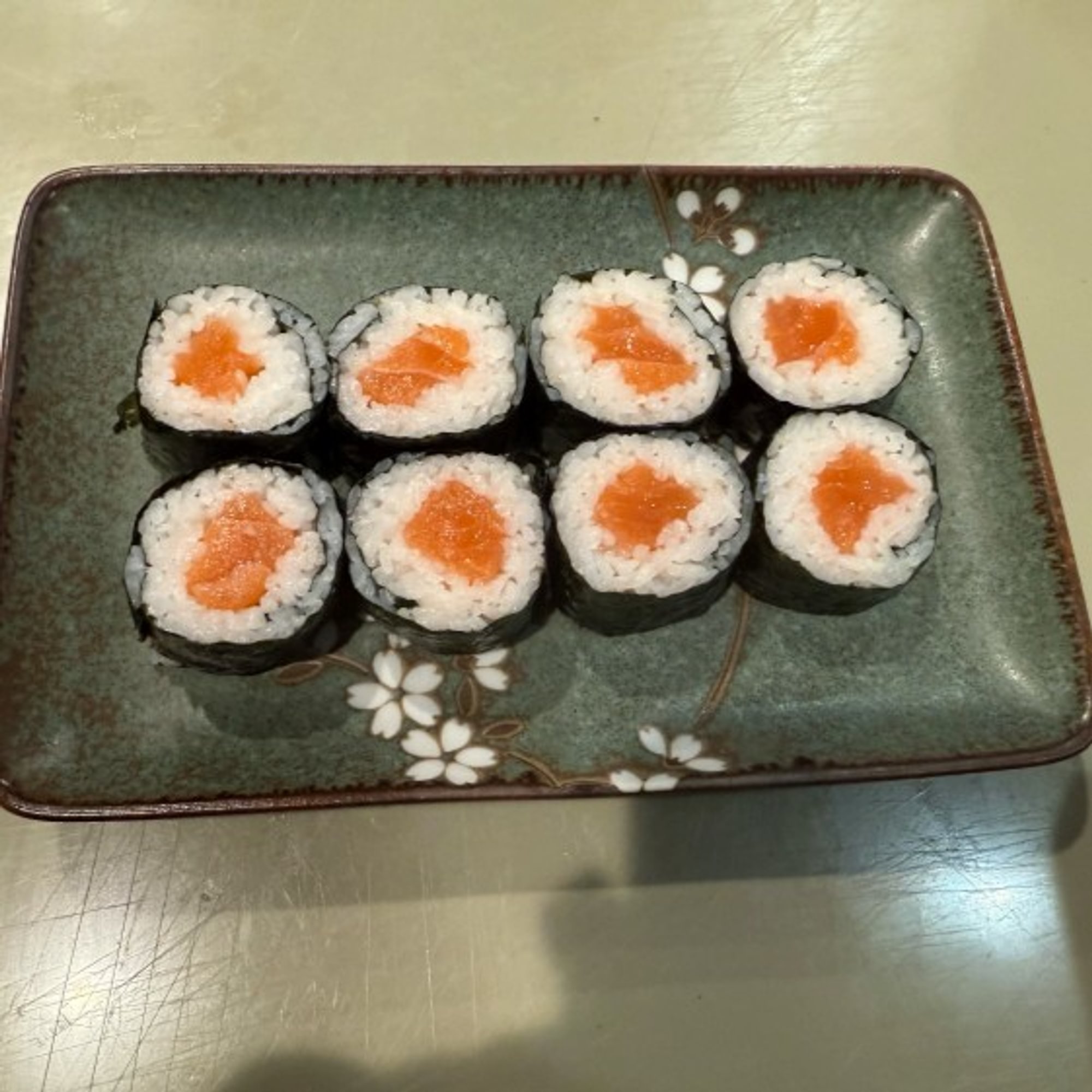 Salmon Roll
