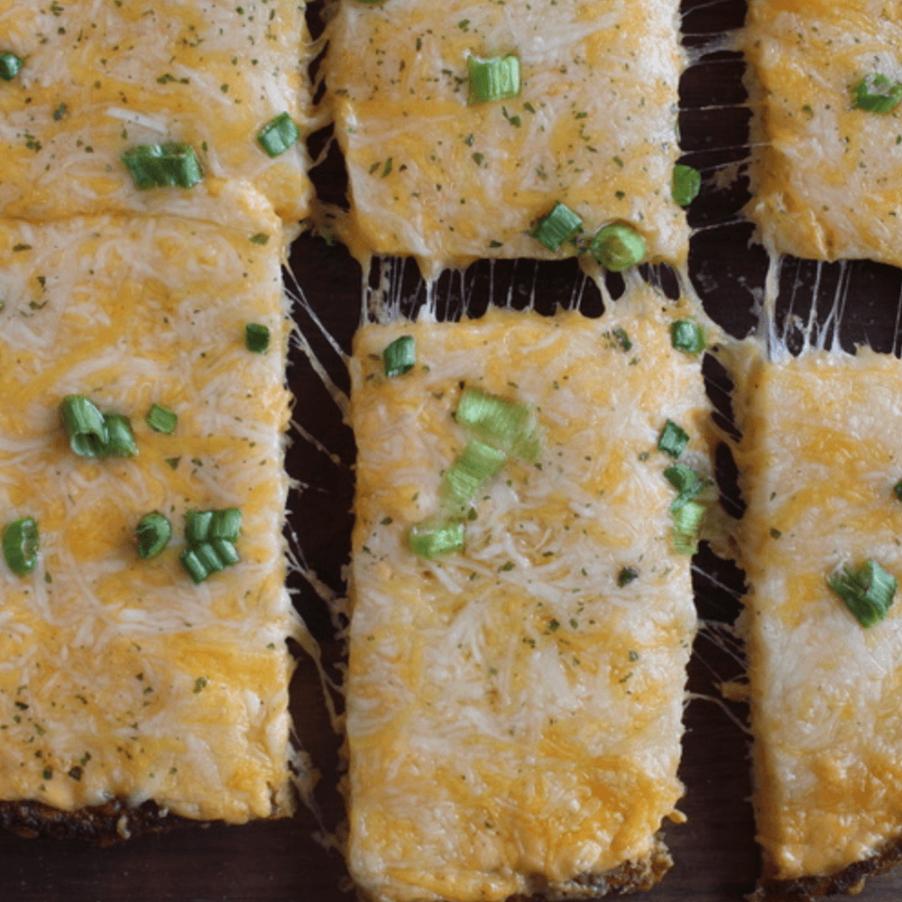 Alfredo cheese bread