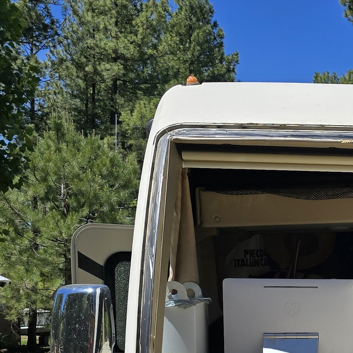 Precision RV Glass LLC Image