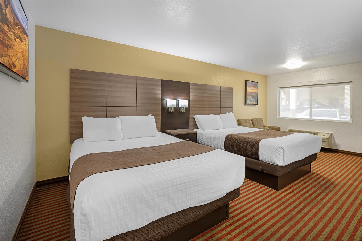 Best Western Santa Rosa Inn Image