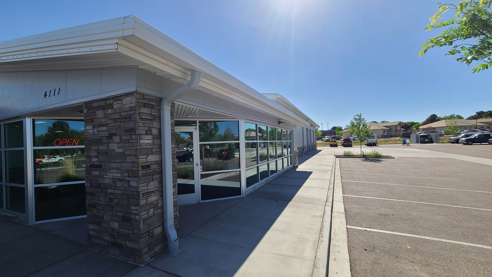 Mountain West Glass, Inc. Image