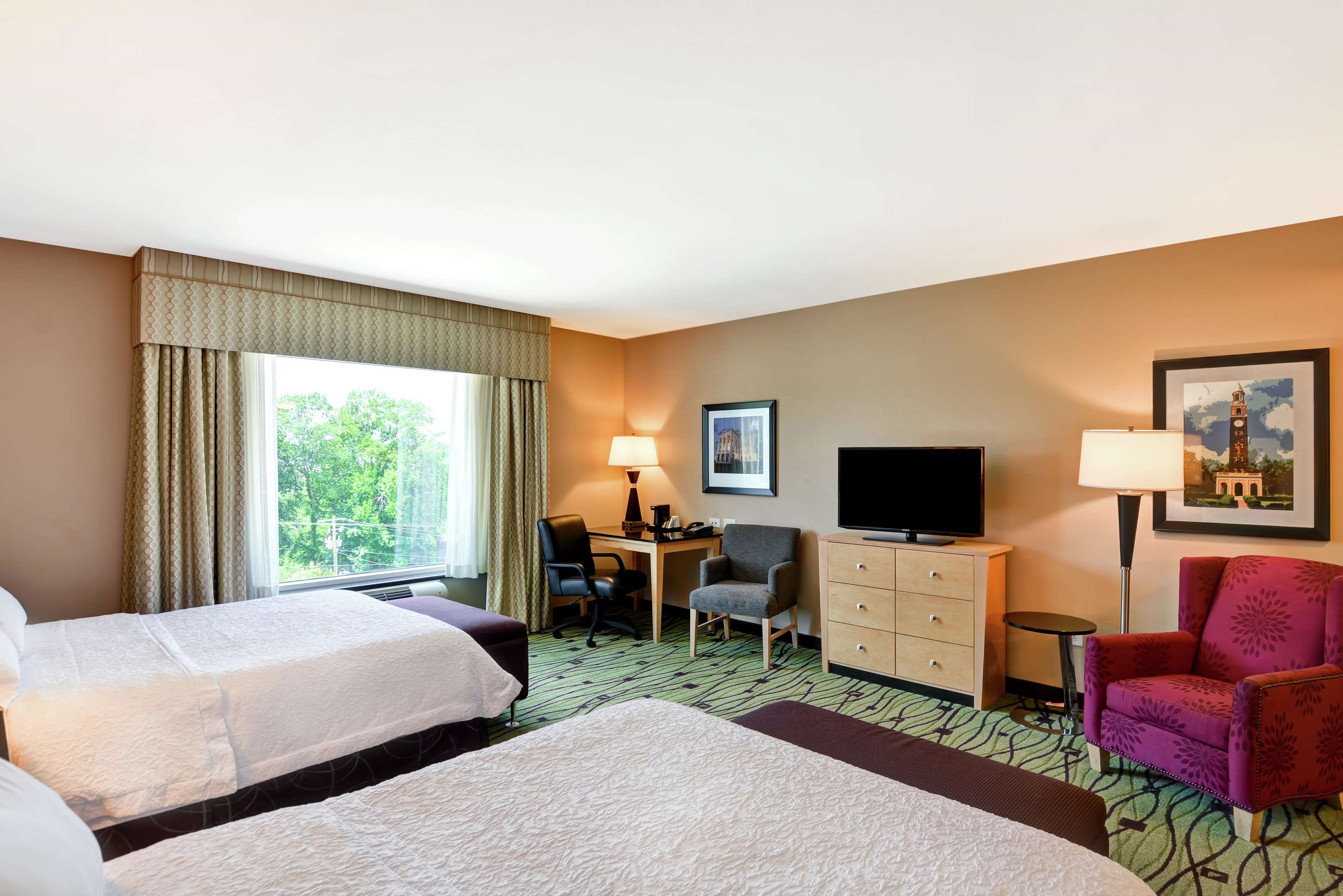 Hampton Inn & Suites Raleigh/Crabtree Valley Photo